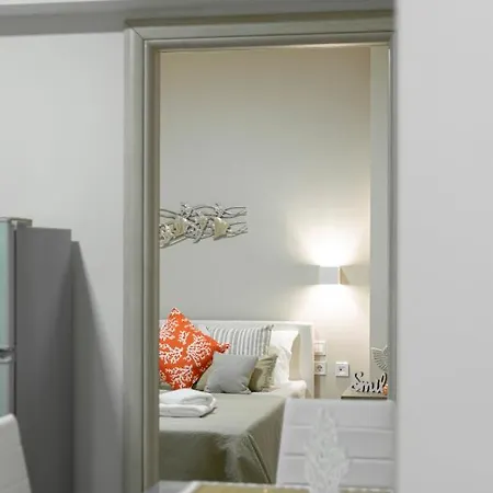 Dedis Apartment'S Neos Marmaras Exterior photo
