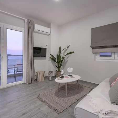 Dedis Apartment'S Neos Marmaras Exterior photo