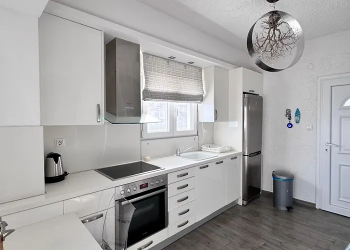 Dedis Apartment\'S