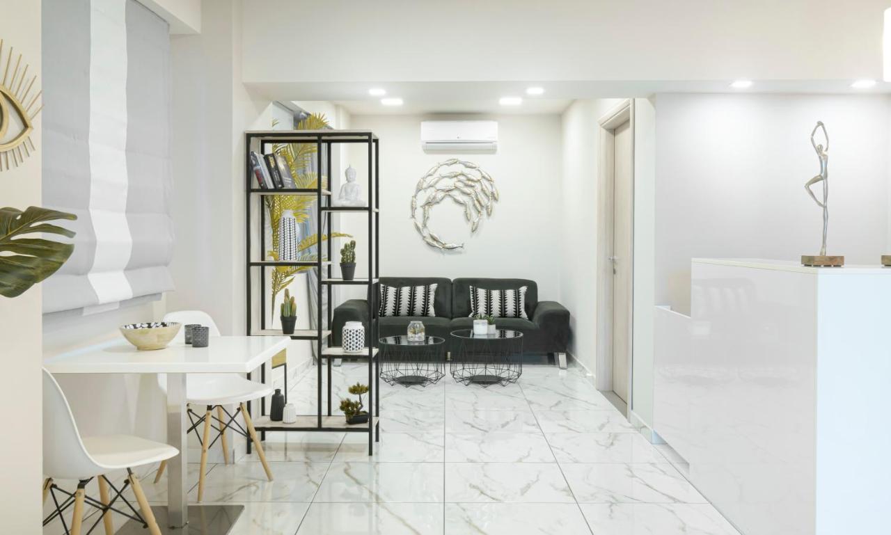 Apartment Dedis Neos Marmaras