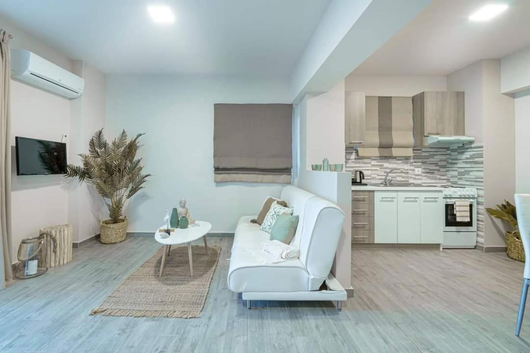 Dedis Apartment's Неос-Мармарас